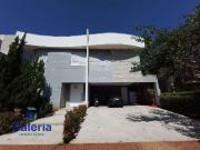 Casa / Sobrado em Condomínio para Locação em Ribeirão...