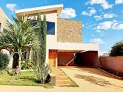 Casa / Sobrado em Condomínio para Locação em Ribeirão...