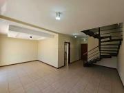 Casa / Sobrado em Condomínio para Locação em Ribeirão...