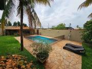 Casa / Sobrado em Condomínio para Locação em Ribeirão...