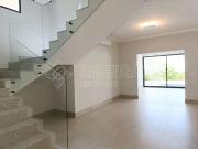 Casa / Sobrado em Condomínio para Locação em Ribeirão...