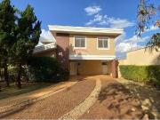 Casa / Sobrado em Condomínio para Locação em Ribeirão...