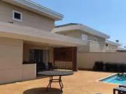 Casa / Sobrado em Condomínio para Locação em Ribeirão...