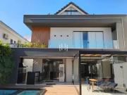 Casa / Sobrado em Condomínio para Locação em Rio de...