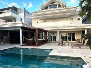 Casa / Sobrado em Condomínio para Locação em Rio de...