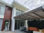 Casa / Sobrado em Condomínio para Locação em Rio de...