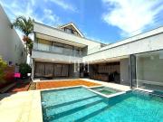 Casa / Sobrado em Condomínio para Locação em Rio de...