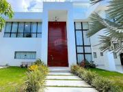 Casa / Sobrado em Condomínio para Locação em Rio de...