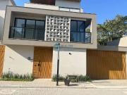 Casa / Sobrado em Condomínio para Locação em Rio de...