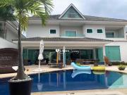 Casa / Sobrado em Condomínio para Locação em Rio de...