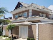 Casa / Sobrado em Condomínio para Locação em Rio de...
