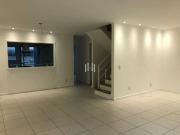 Casa / Sobrado em Condomínio para Locação em Rio de...