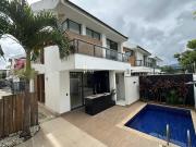 Casa / Sobrado em Condomínio para Locação em Rio de...