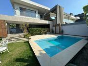 Casa / Sobrado em Condomínio para Locação em Rio de...