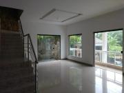 Casa / Sobrado em Condomínio para Locação em Rio de...