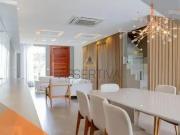 Casa / Sobrado em Condomínio para Locação em Rio de...