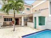 Casa / Sobrado em Condomínio para Locação em Rio de...
