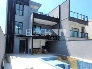 Casa / Sobrado em Condomínio para Locação em Rio de...