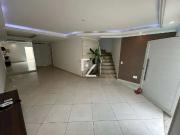 Casa / Sobrado em Condomínio para Locação em Rio de...