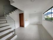 Casa / Sobrado em Condomínio para Locação em Rio de...