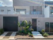 Casa / Sobrado em Condomínio para Locação em Rio de...