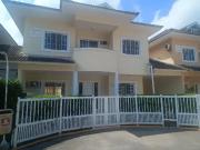 Casa / Sobrado em Condomínio para Locação em Rio de...