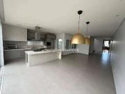 Casa / Sobrado em Condomínio para Locação em São José...