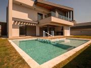 Casa / Sobrado em Condomínio para Locação em São José...