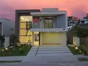 Casa / Sobrado em Condomínio para Locação em São José...