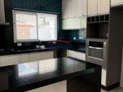 Casa / Sobrado em Condomínio para Locação em São José...