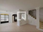 Casa / Sobrado em Condomínio para Locação em São...