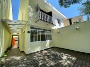 Casa / Sobrado em Condomínio para Locação em São...