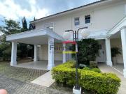 Casa / Sobrado em Condomínio para Locação em São...