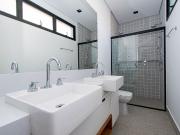 Casa / Sobrado em Condomínio para Locação em São...