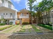 Casa / Sobrado em Condomínio para Locação em São...