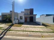 Casa / Sobrado em Condomínio para Locação em Salto/SP...