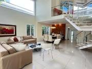 Casa / Sobrado em Condomínio para Locação em Salvador/BA...