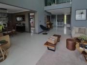 Casa / Sobrado em Condomínio para Locação em Salvador/BA...