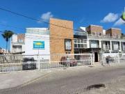 Casa / Sobrado em Condomínio para Locação em Salvador/BA...