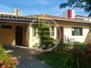Casa / Sobrado em Condomínio para Locação em Salvador/BA...