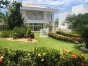 Casa / Sobrado em Condomínio para Locação em Salvador/BA...