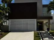 Casa / Sobrado em Condomínio para Locação em Salvador/BA...