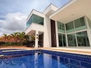 Casa / Sobrado em Condomínio para Locação em Salvador/BA...