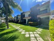 Casa / Sobrado em Condomínio para Locação em Salvador/BA...