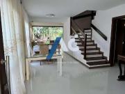Casa / Sobrado em Condomínio para Locação em Salvador/BA...