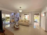 Casa / Sobrado em Condomínio para Locação em Salvador/BA...