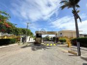 Casa / Sobrado em Condomínio para Locação em Salvador/BA...