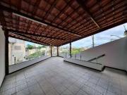 Casa / Sobrado em Condomínio para Locação em Salvador/BA...