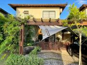 Casa / Sobrado em Condomínio para Locação em Salvador/BA...