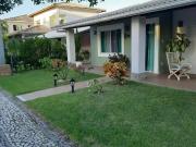 Casa / Sobrado em Condomínio para Locação em Salvador/BA...